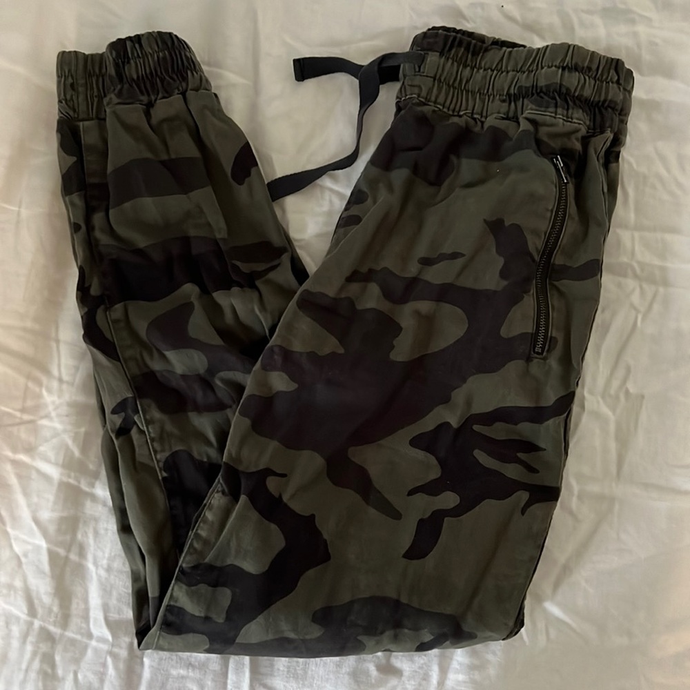 Aritzia Tna Cargo Pants